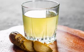 6 Benefits of Drinking Pickle Juice.